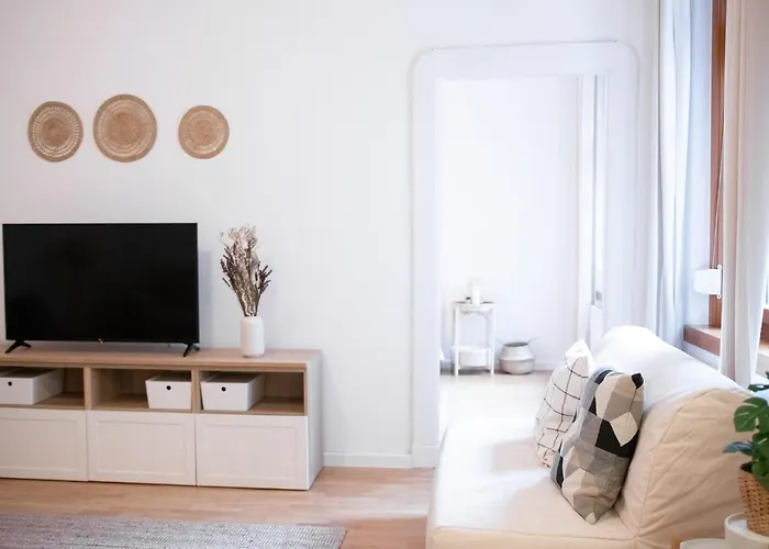 Scandi Custom 2-bdr Appartement *