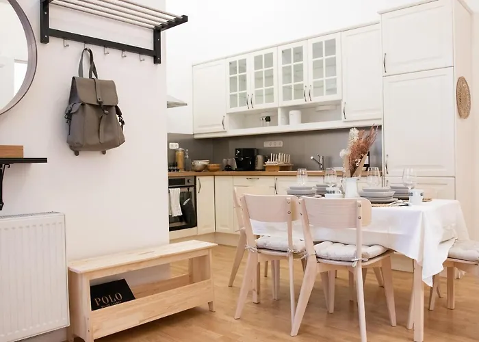 Scandi Custom 2-bdr *