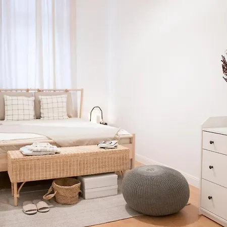 Scandi Custom 2-bdr Apartmán Budapešť